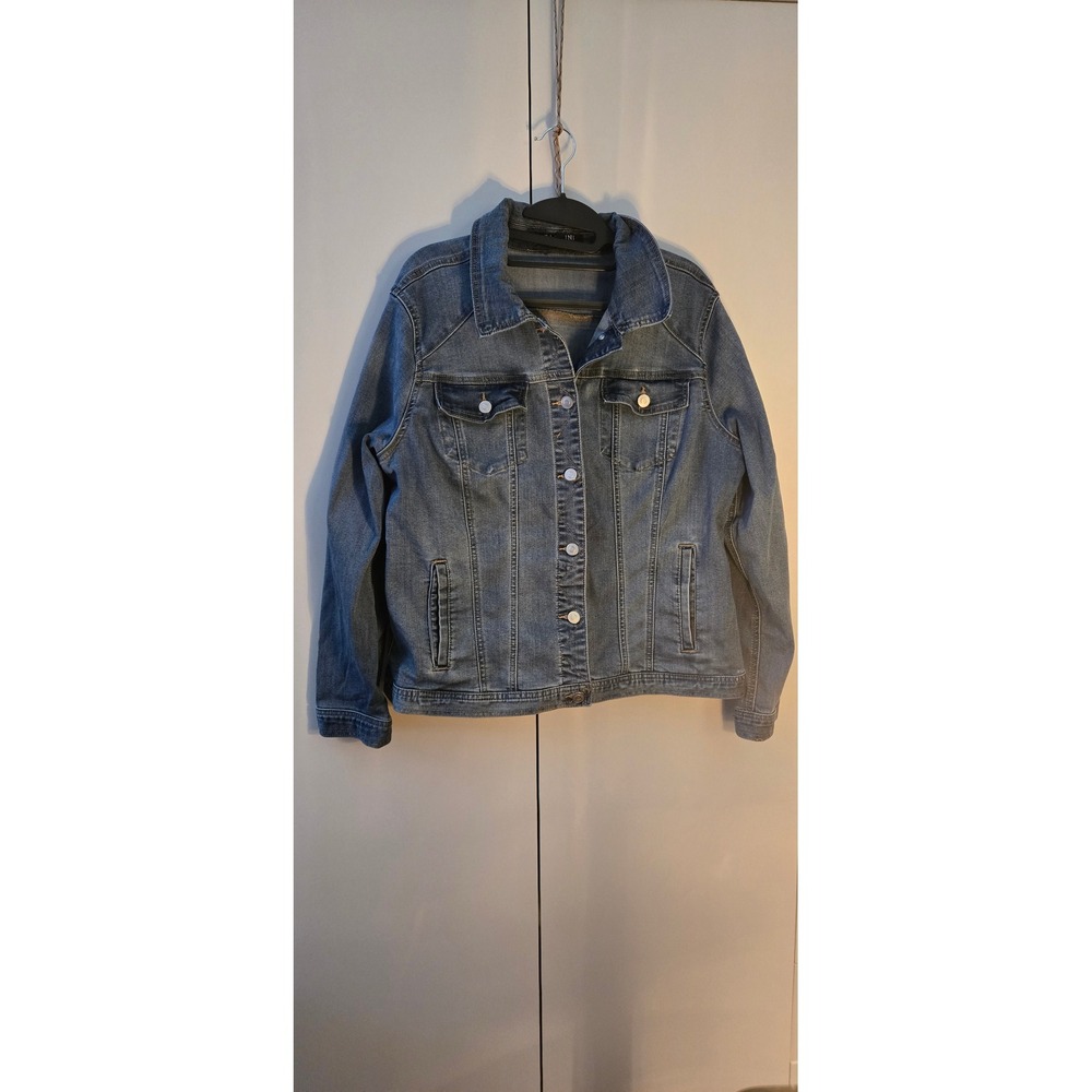 Baccini Women's Classic Blue Denim Jean Jacket Size L